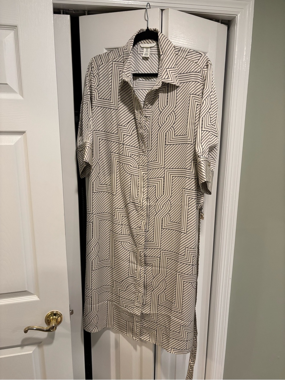 H&M Geometric Print Midi Shirt Dress in Cream and Black